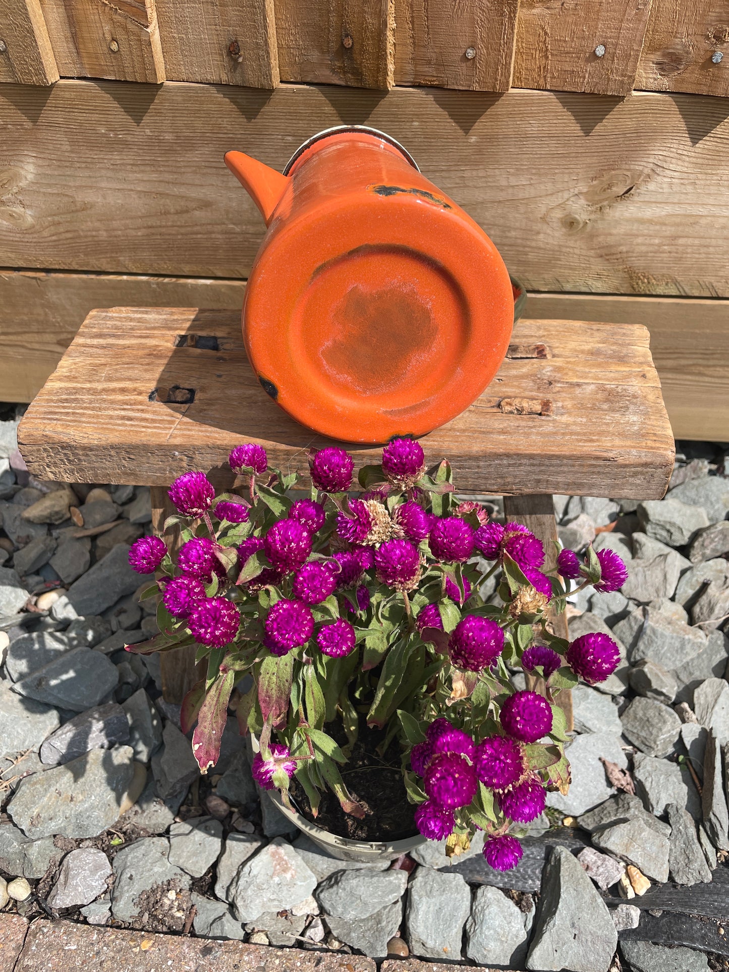 Enamel jug orange 1L.