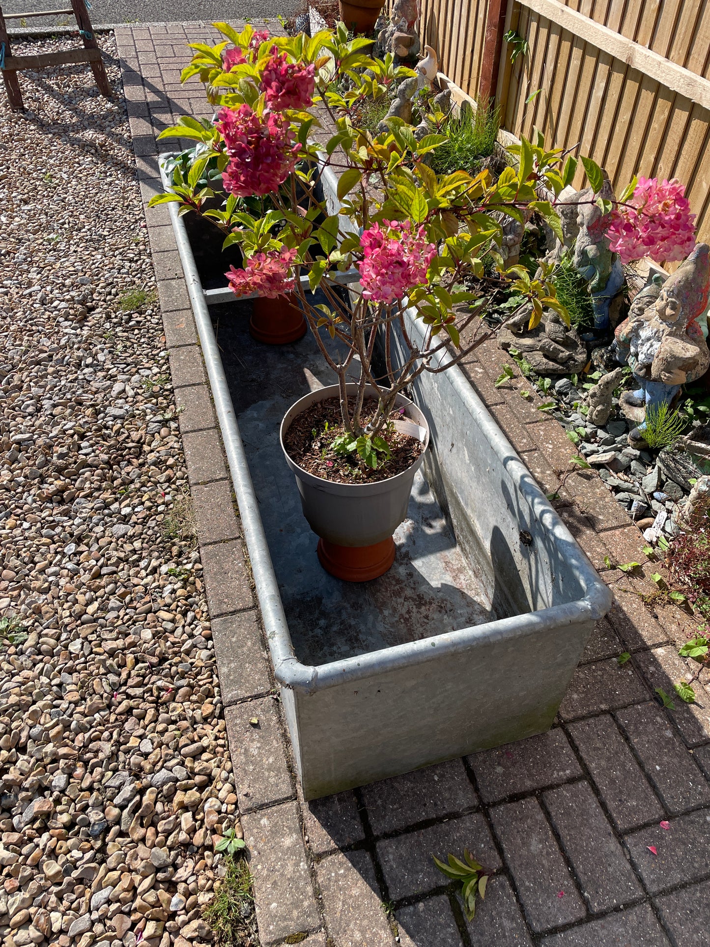 Galvanised water trough planter water feature 6ft.