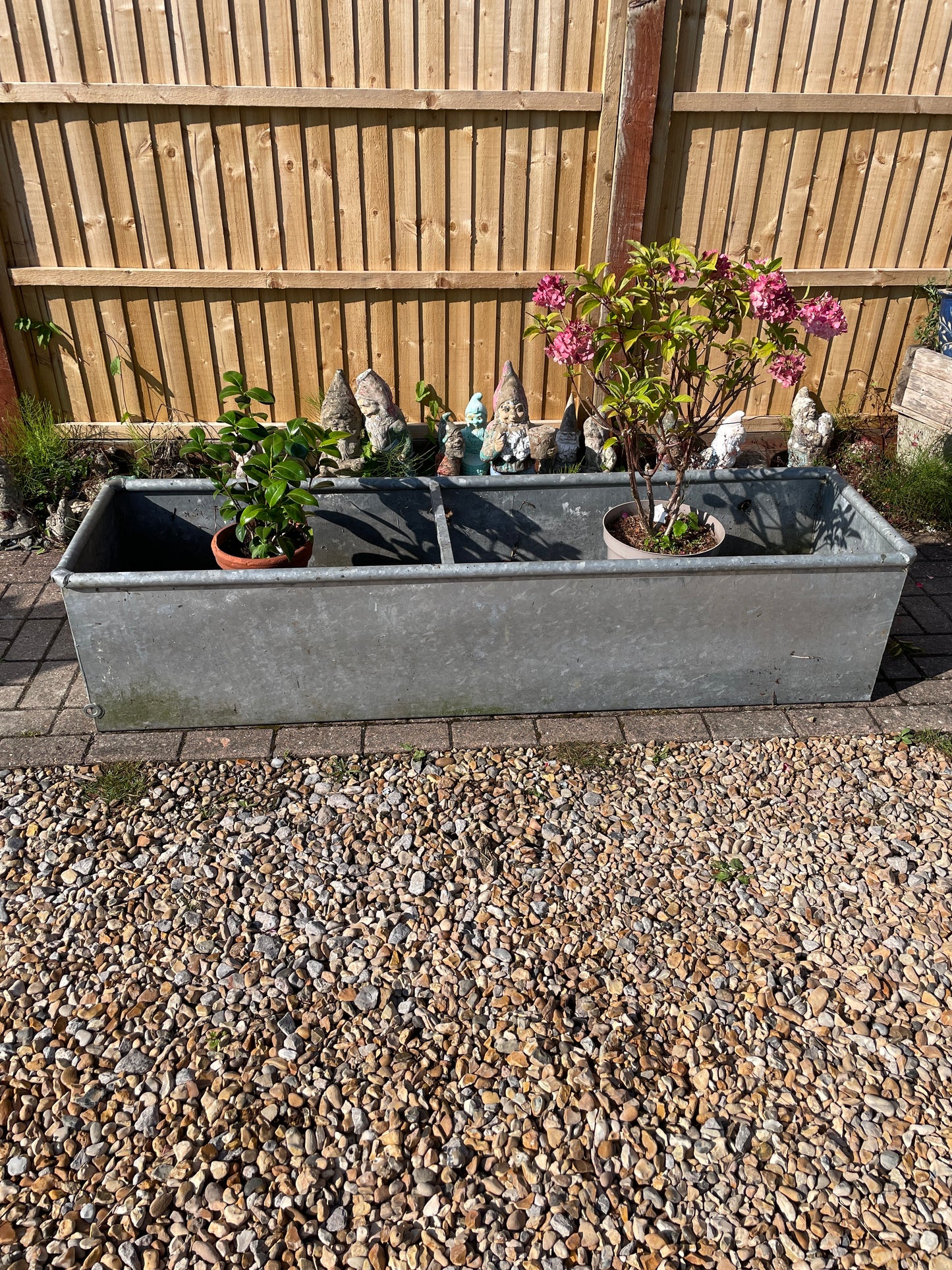 Galvanised water trough planter water feature 6ft.