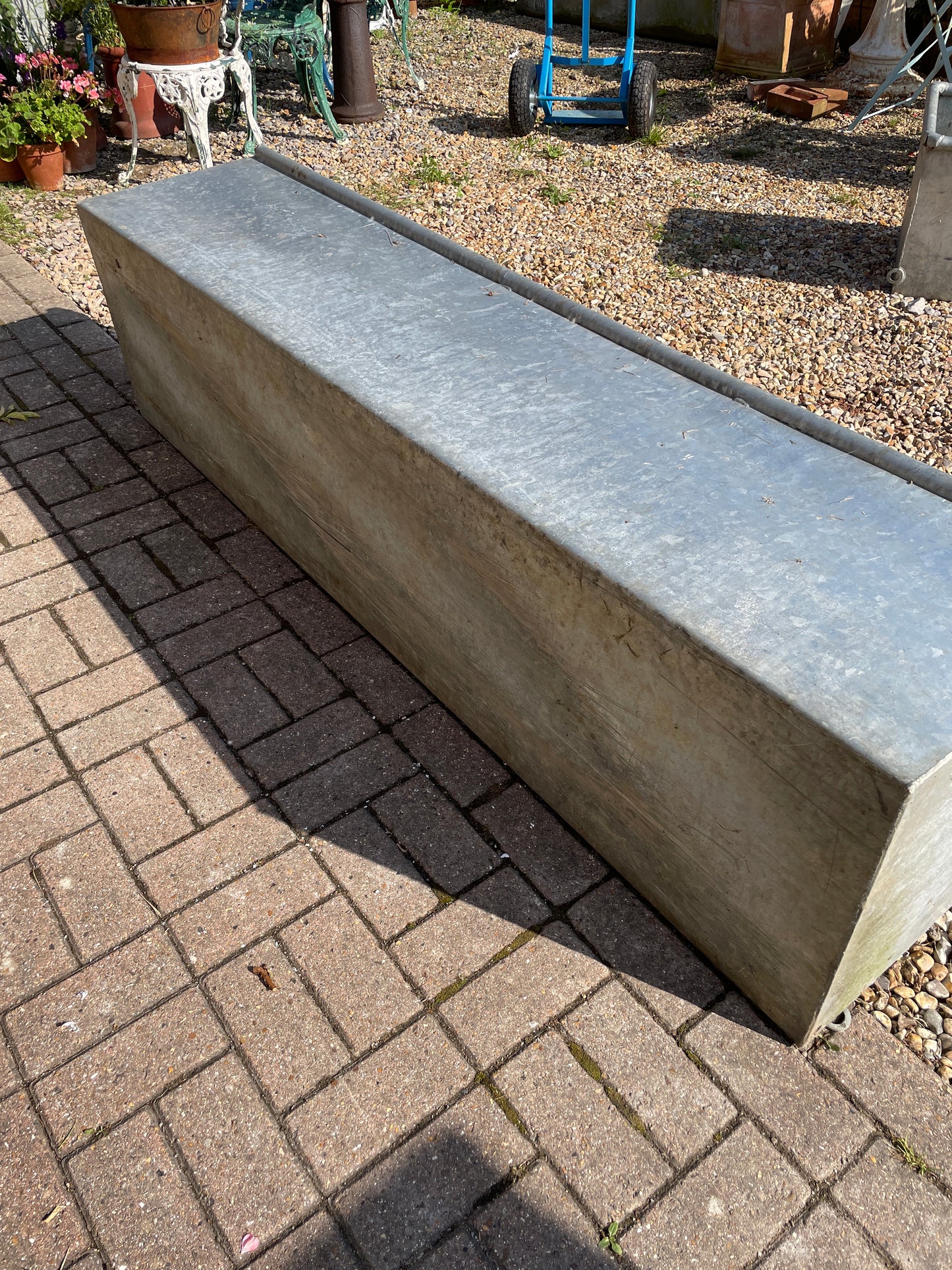 Galvanised water trough planter water feature 6ft.