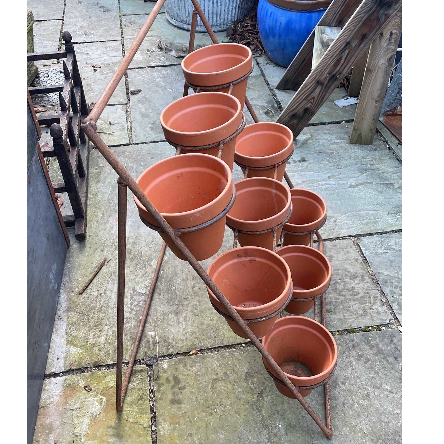 Metal tiered plant theatre pot stand 9 pot