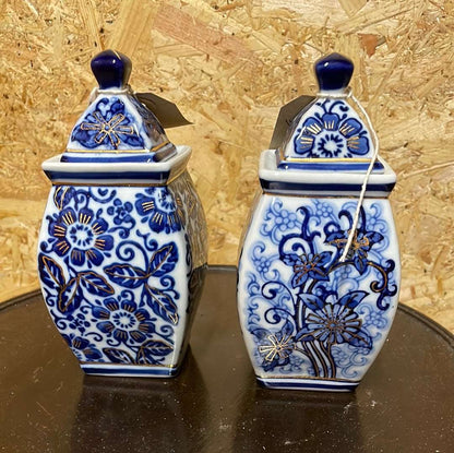 A Set Of Two Blue White And Gold Chinese Urns/Ginger Jars With Lids.