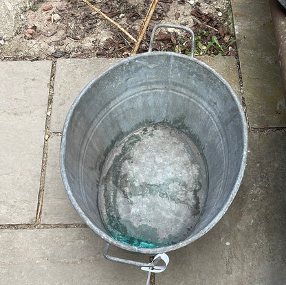 Two handled oval galvanised tub 50cm